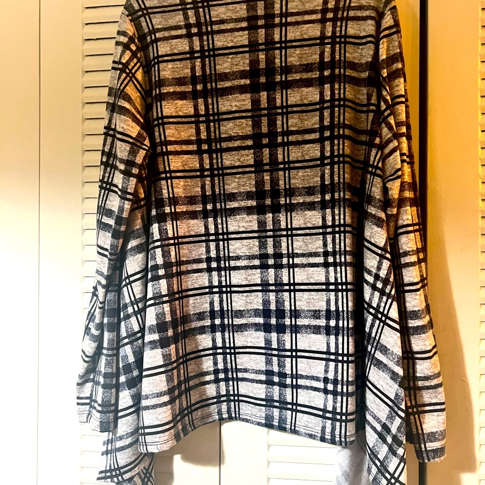 Swing sweater